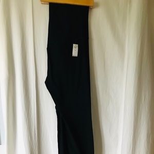 Gap full panel maternity leggings